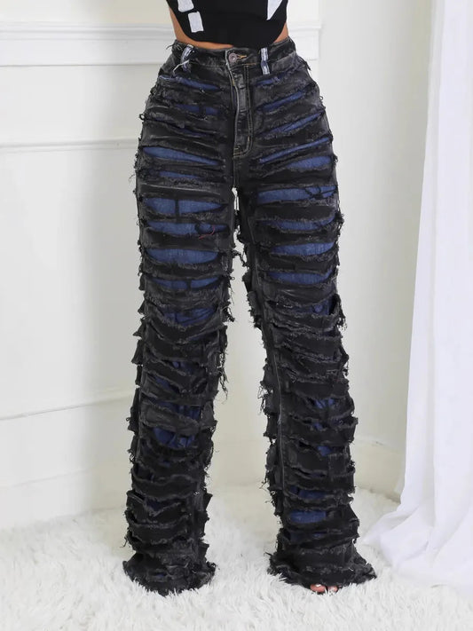 In Distress High Rise Frayed Jeans