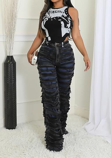 In Distress High Rise Frayed Jeans